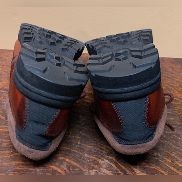 Men’s 9 Timberland Low/Mid Brown Leather Lug Sole Outdoorsman Woods Loafer Shoes - Picture 8 of 16